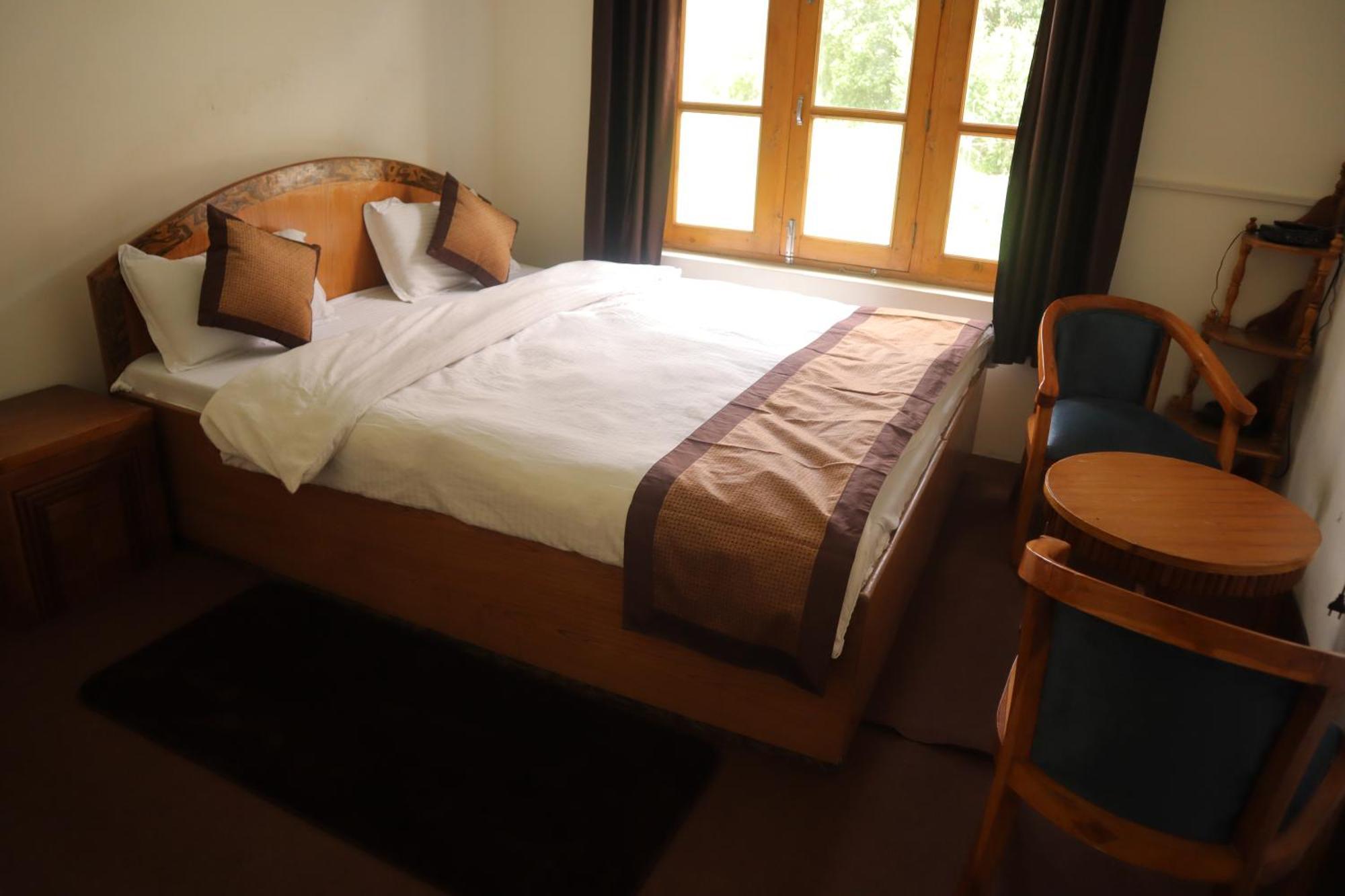 Hotel Duktuk Turtok Luaran gambar